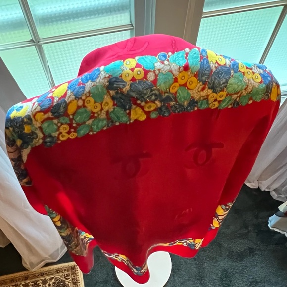 Cartier Scarf. 100% Silk. Jewel (gemstone) motif. Hand rolled. Made in Italy. - Picture 15 of 16